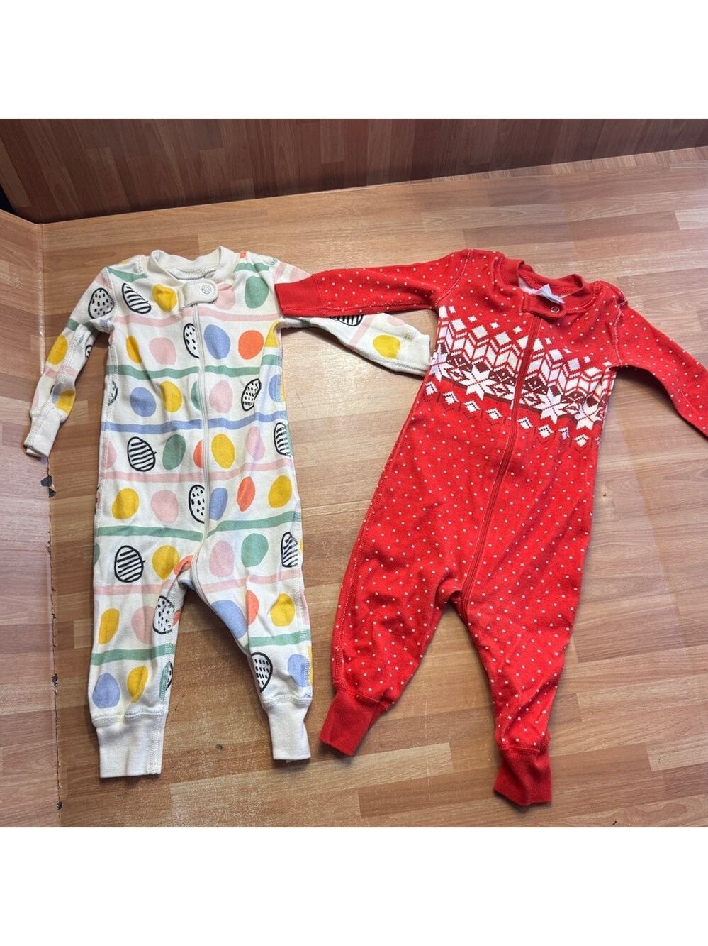 Hanna Anderson sleeper bundle, Easter eggs, winter holiday Christmas 6-12 mos